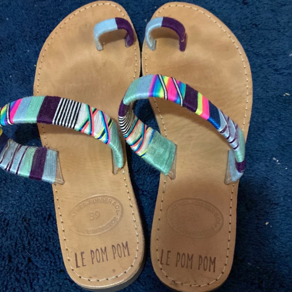 Le Pom Pom sandals size 39